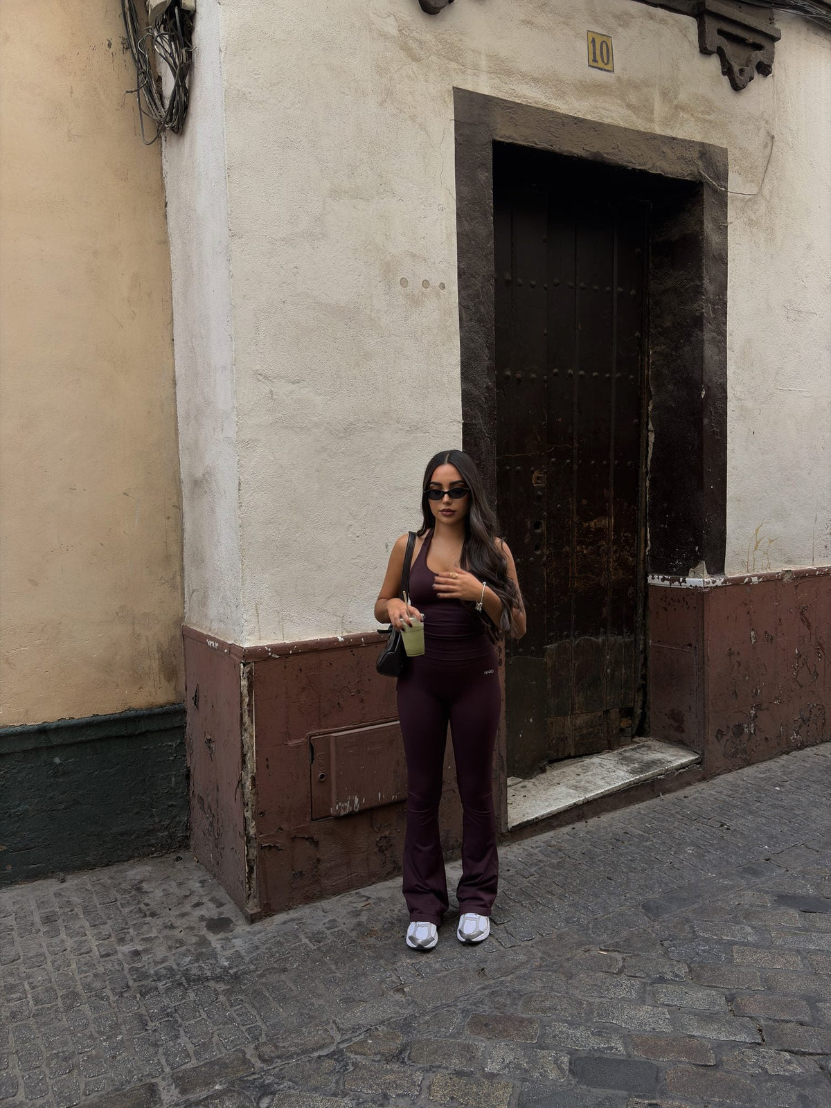 Legging de campana largo en tono chocolate